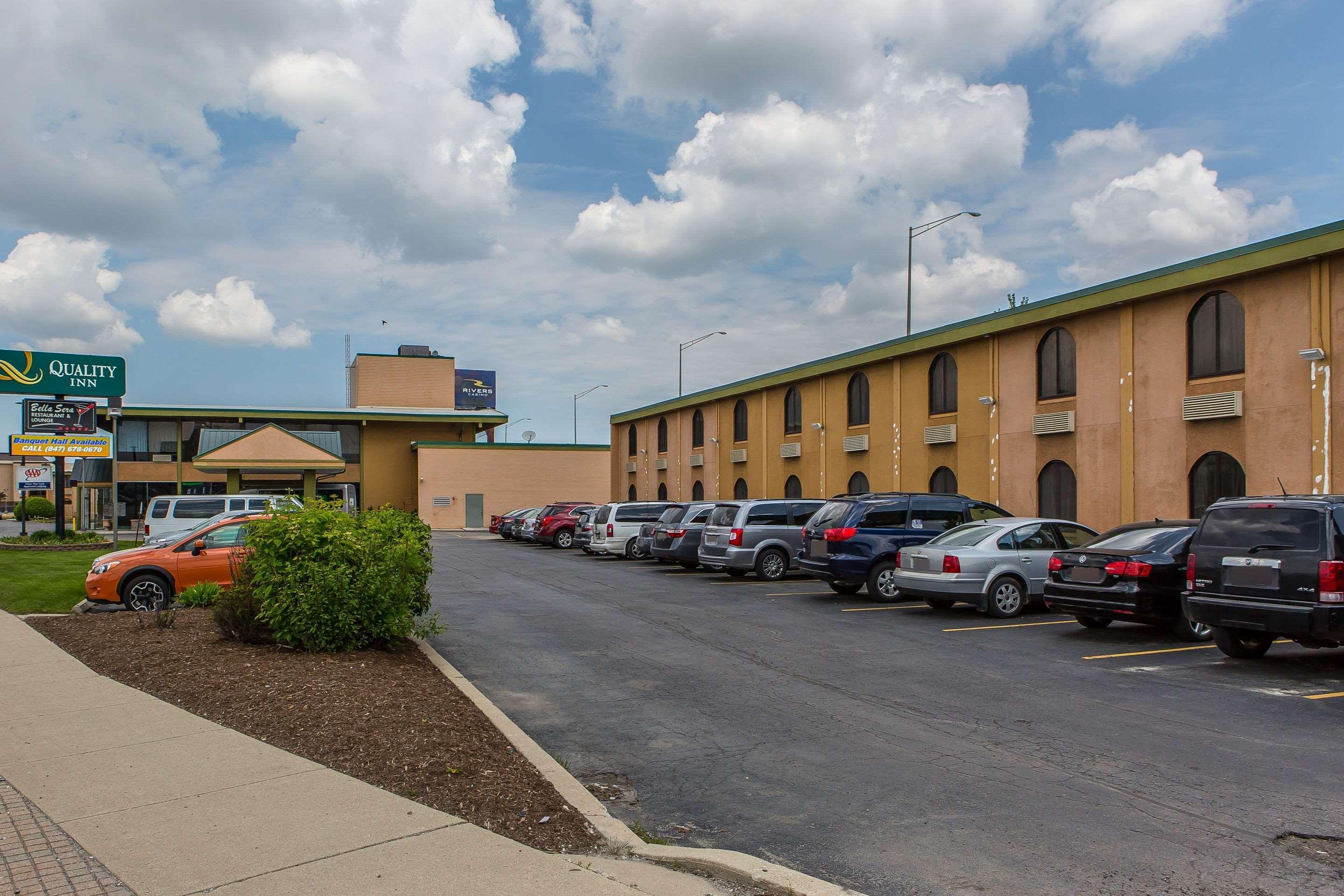 Quality Inn O'Hare Airport Шиллер-Парк Экстерьер фото