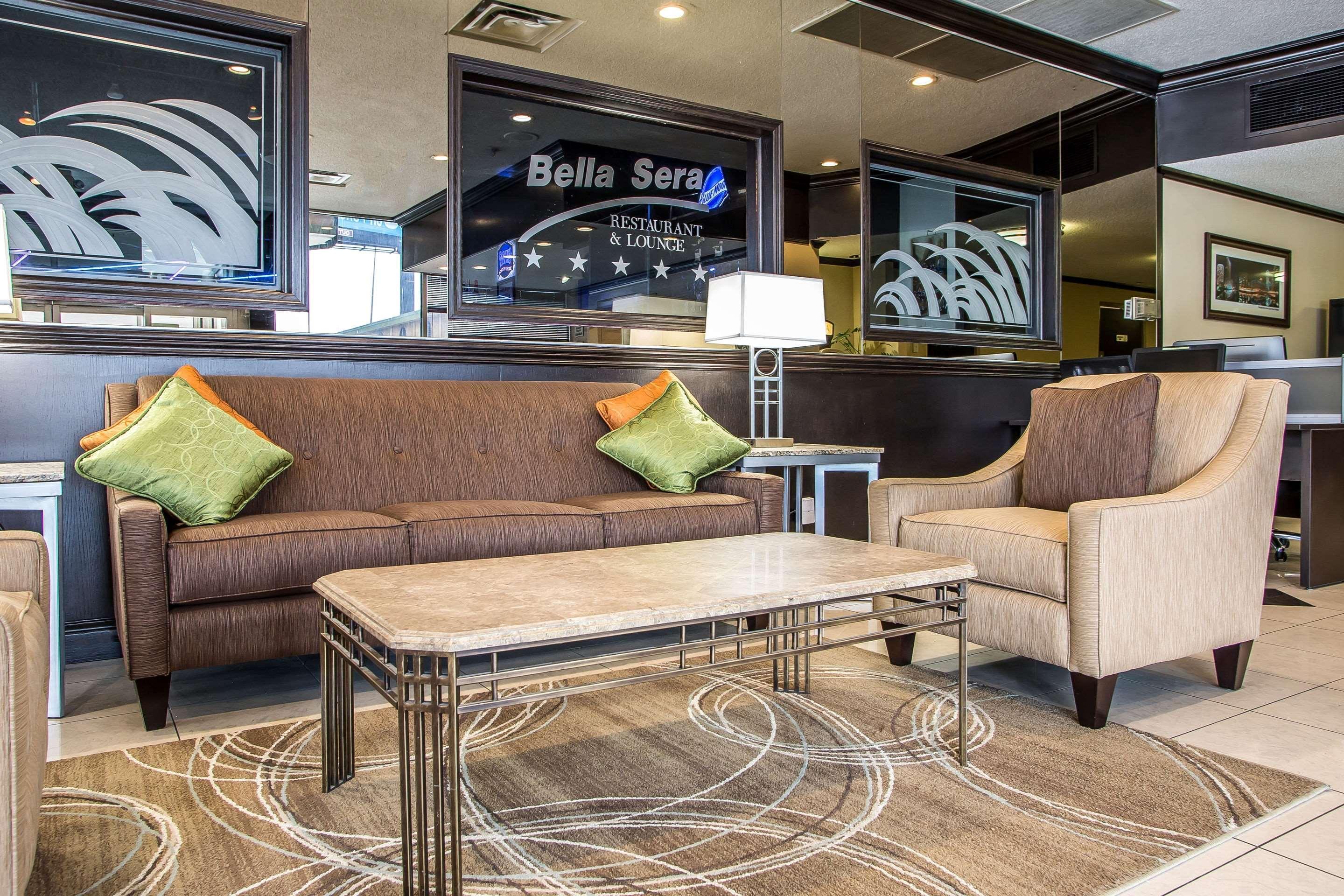 Quality Inn O'Hare Airport Шиллер-Парк Экстерьер фото